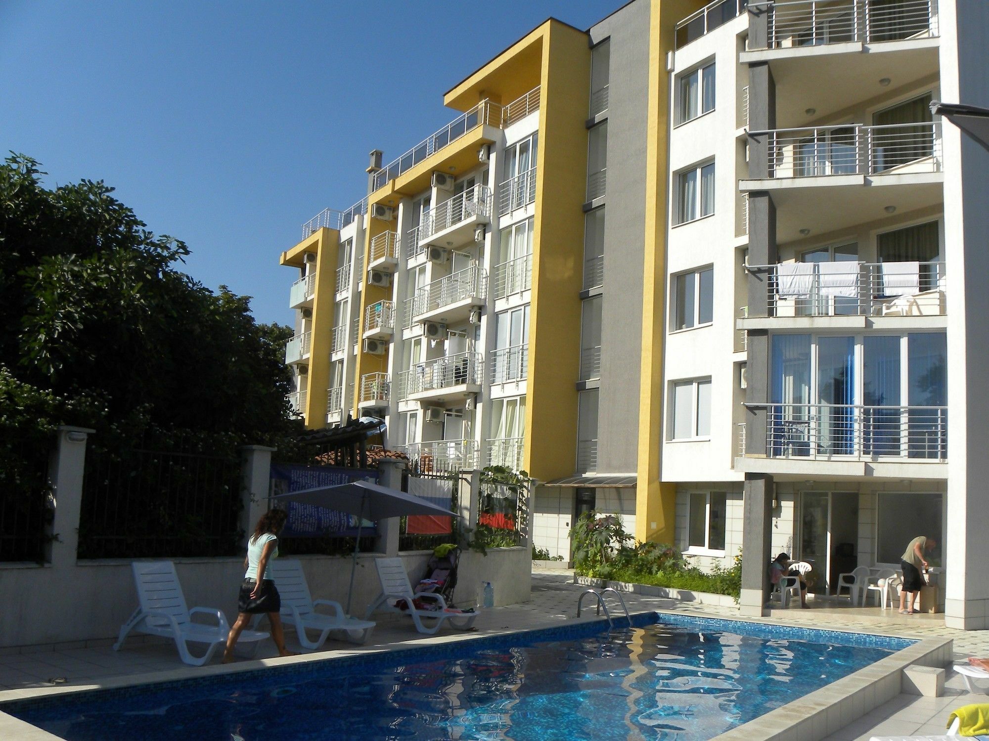 Apartcomplex New Tawn Obzor Ngoại thất bức ảnh